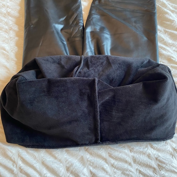 Pleather Lined Leggings - Picture 7 of 7